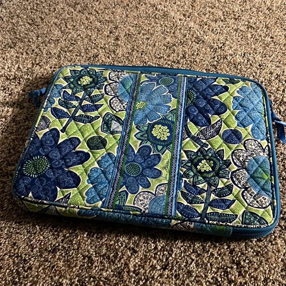 Vera Bradley laptop sleeve